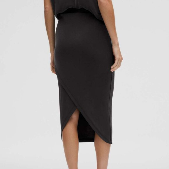 Lululemon Drapey Softstreme Column Midi Skirt-Size Medium NWT - Picture 2 of 13